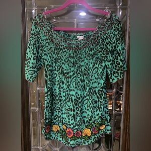 Krista Lee Green Leopard Smocked Top with Floral Embroidered Hem – Size Small